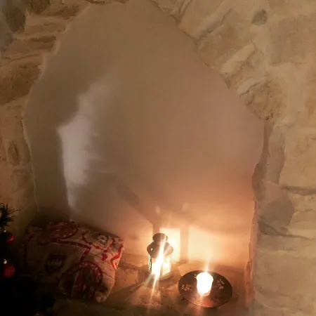 3 Vico Dell Aquila Giovinazzo